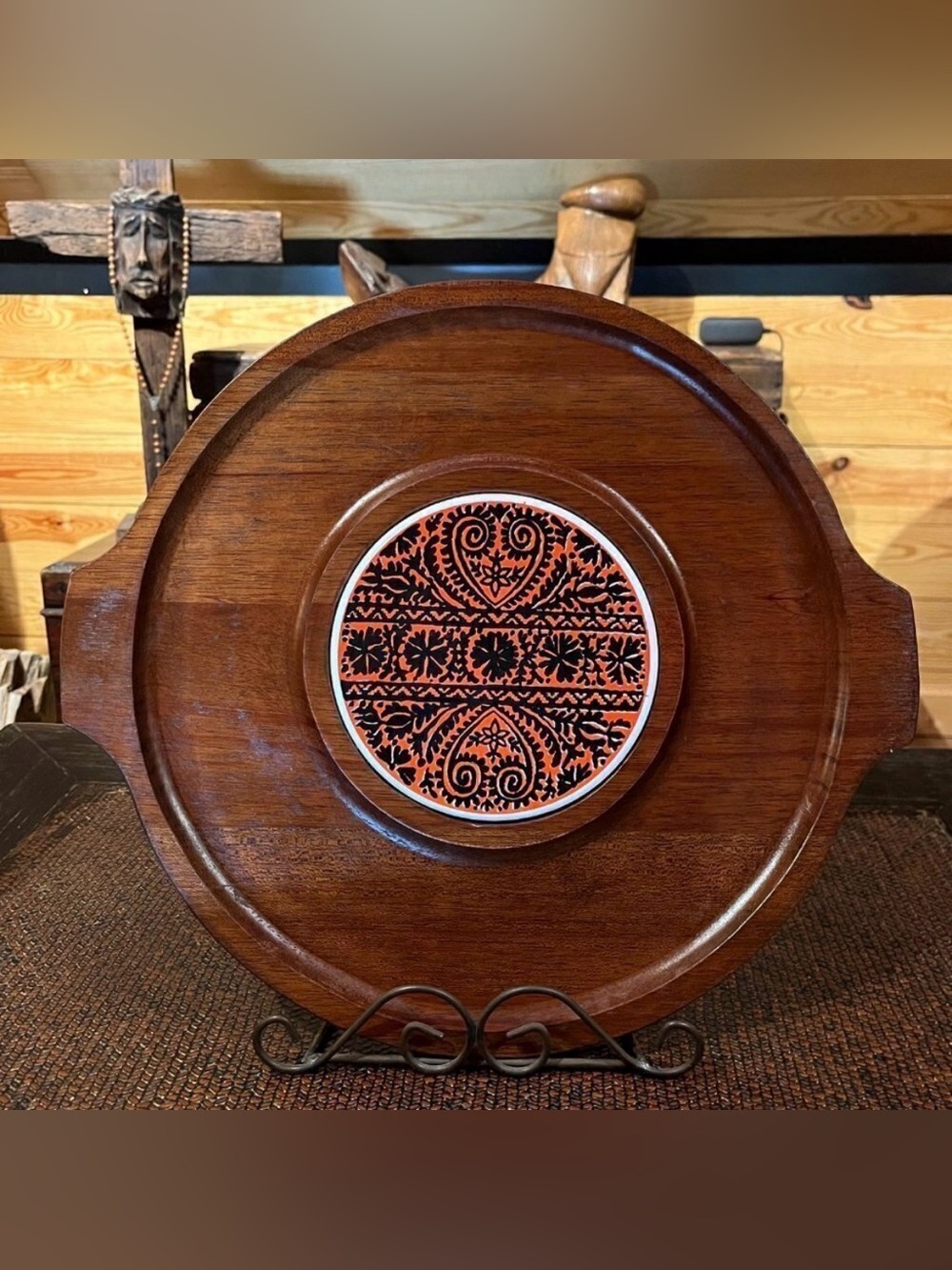Vintage MCM Round Teak Wood 15.75" Serving Tray w/ Center Trivet Red and Black